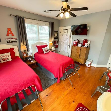 Bama Bed And Breakfast - Sweet Home Alabama Suite Tuscaloosa Eksteriør bilde